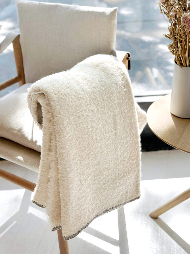 Acrylic Wool Boucle Throw