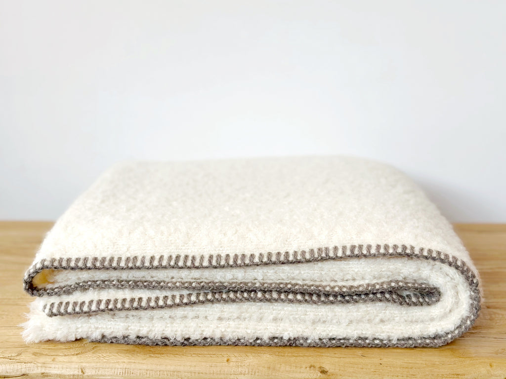 Acrylic Wool Boucle Throw