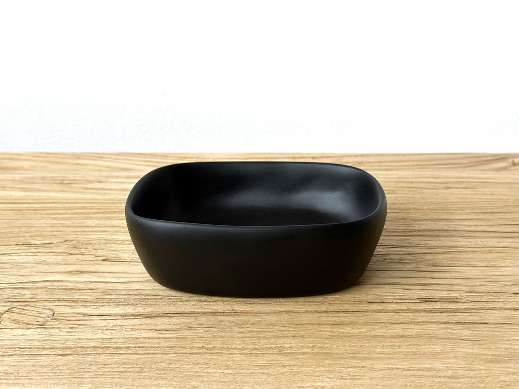 Hand-Sculpted Resin Soap Dish