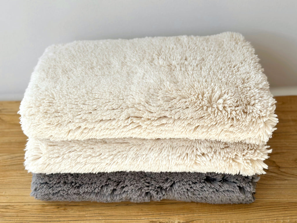 Organic Cotton Plush Bathmat Grey