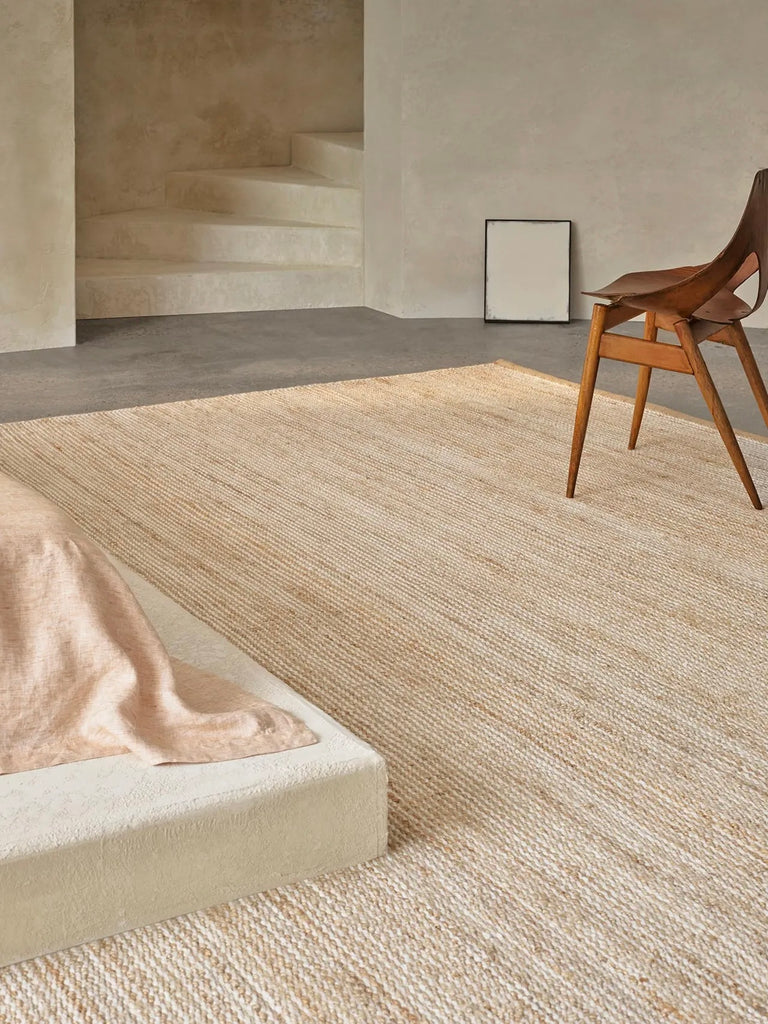 Handwoven Jute Wool Rug / Runner