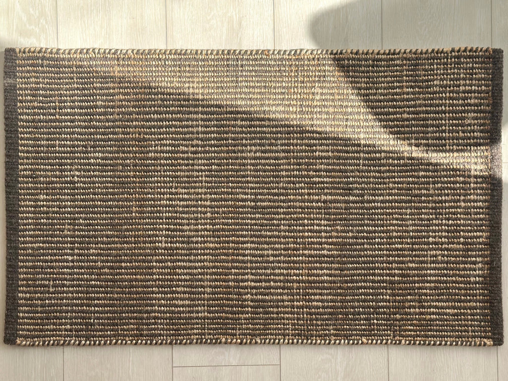 Handwoven Jute Wool Rug / Runner