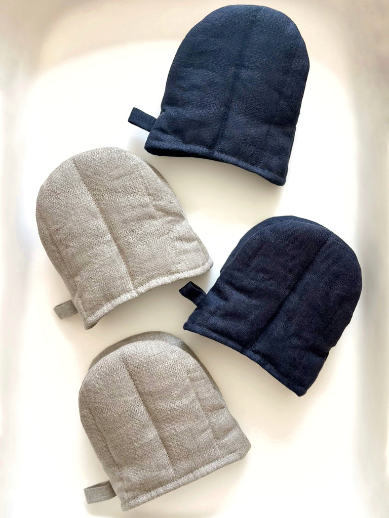 Linen Quilted Oven Mitt