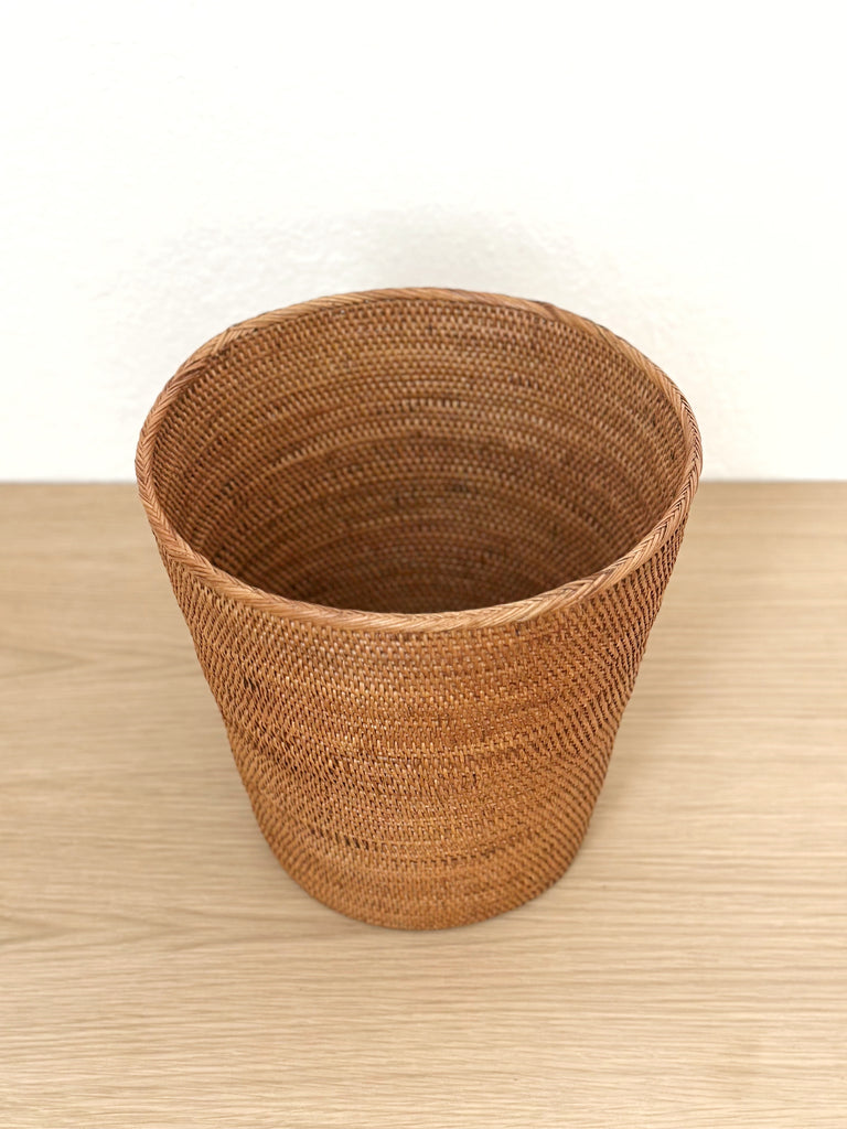 Handwoven Grass Wastebin Basket Small