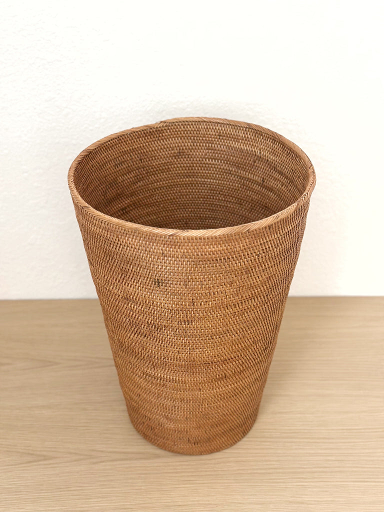 Handwoven Grass Umbrella Basket / Tall Wastebin