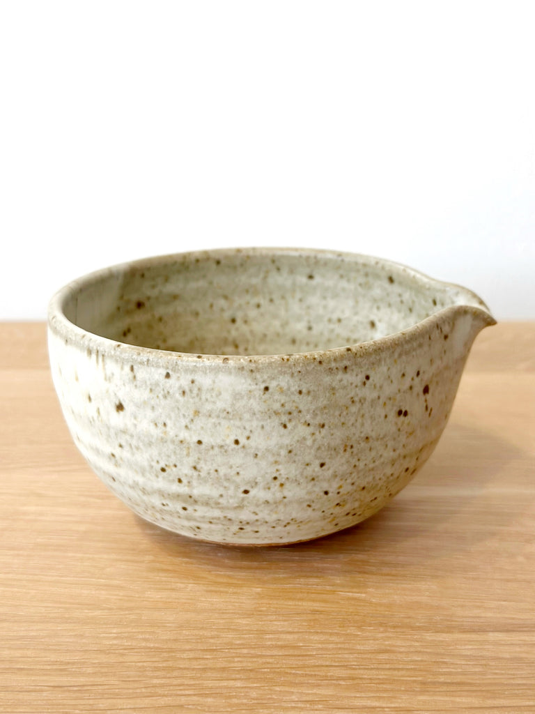 Ceramic Spotty Oatmeal Small Spouted Bowl