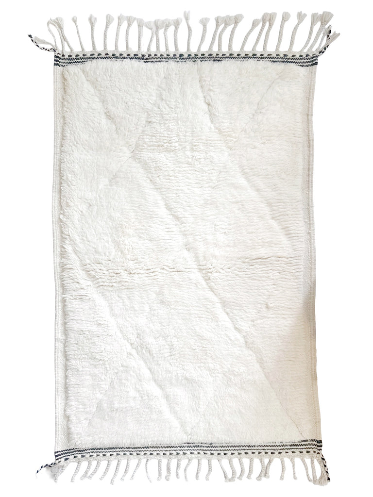 Handknotted Wool Rug - 3'7"W x 5'3"L