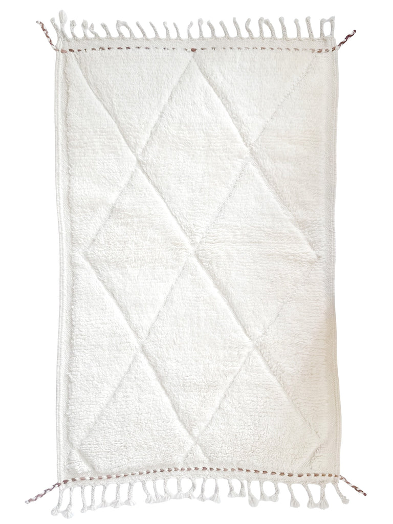 Handknotted Wool Rug - 3'5"W x 5'2"L