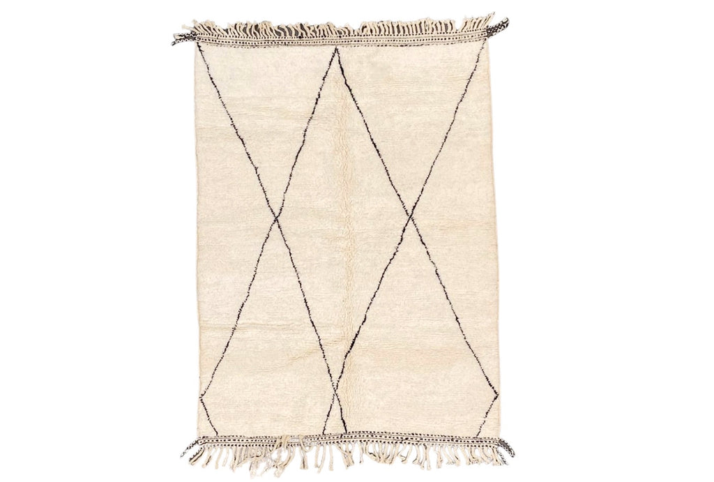 Handknotted Wool Rug - 5'2"W x 7'10"L