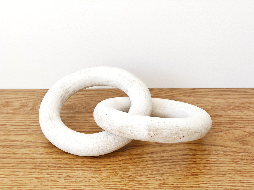 Ceramic Two Chain Link
