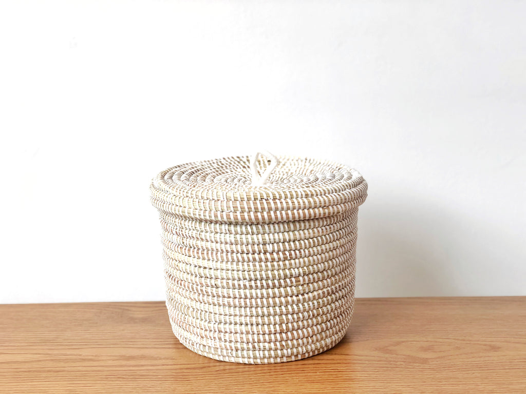 Handwoven Basket Small – CÔTE À COAST