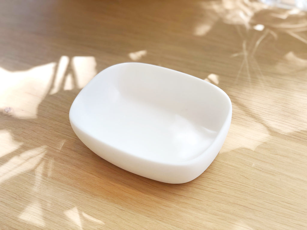 Hand-Sculpted Resin Soap Dish