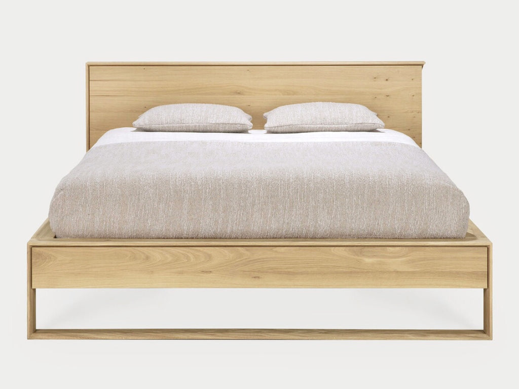 Oak Bed